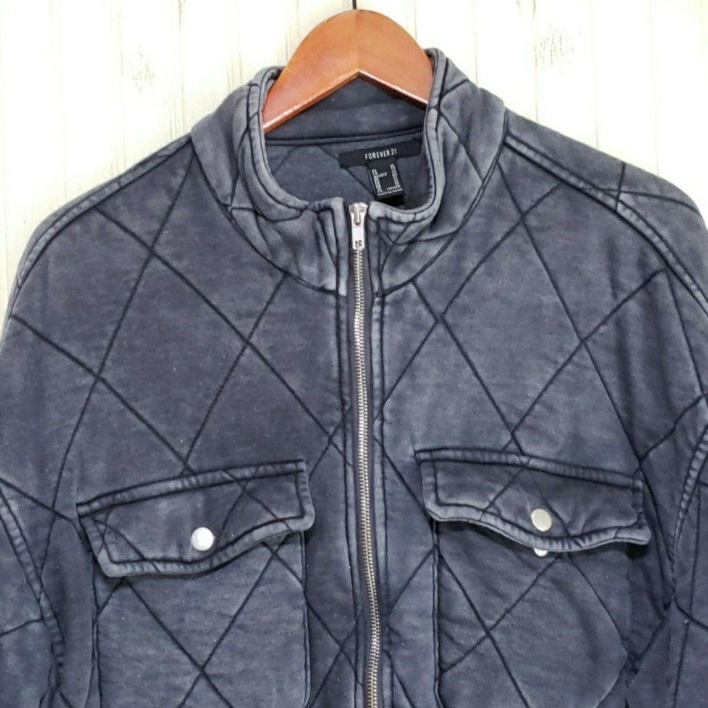 Forever 21 Jacket Womens XL Gray Quilted Full Zip Elastic Hem Pockets Padded